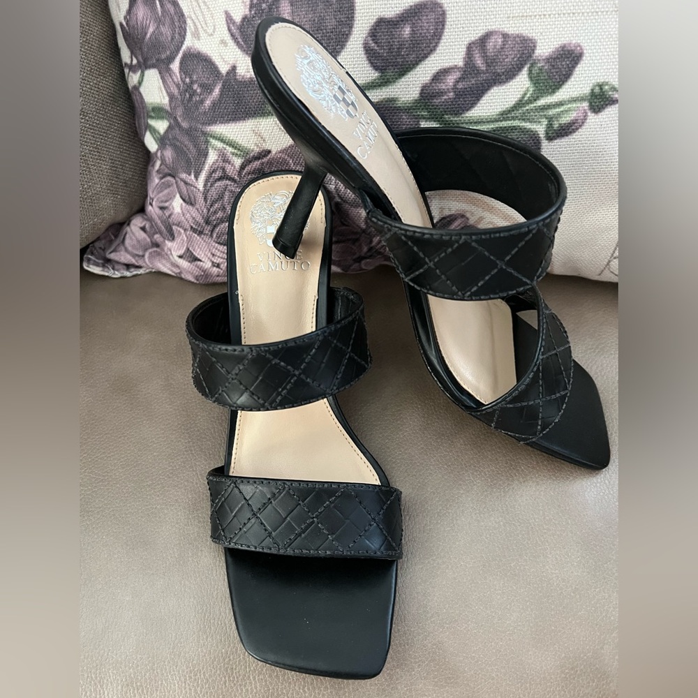 VINCE CAMUTO Cherzel High Heel Sandals Size 9.5 Black